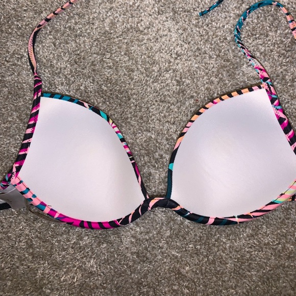 Shade & Shore Mulicolor Tropical Bikini top sz 34B - Picture 9 of 11